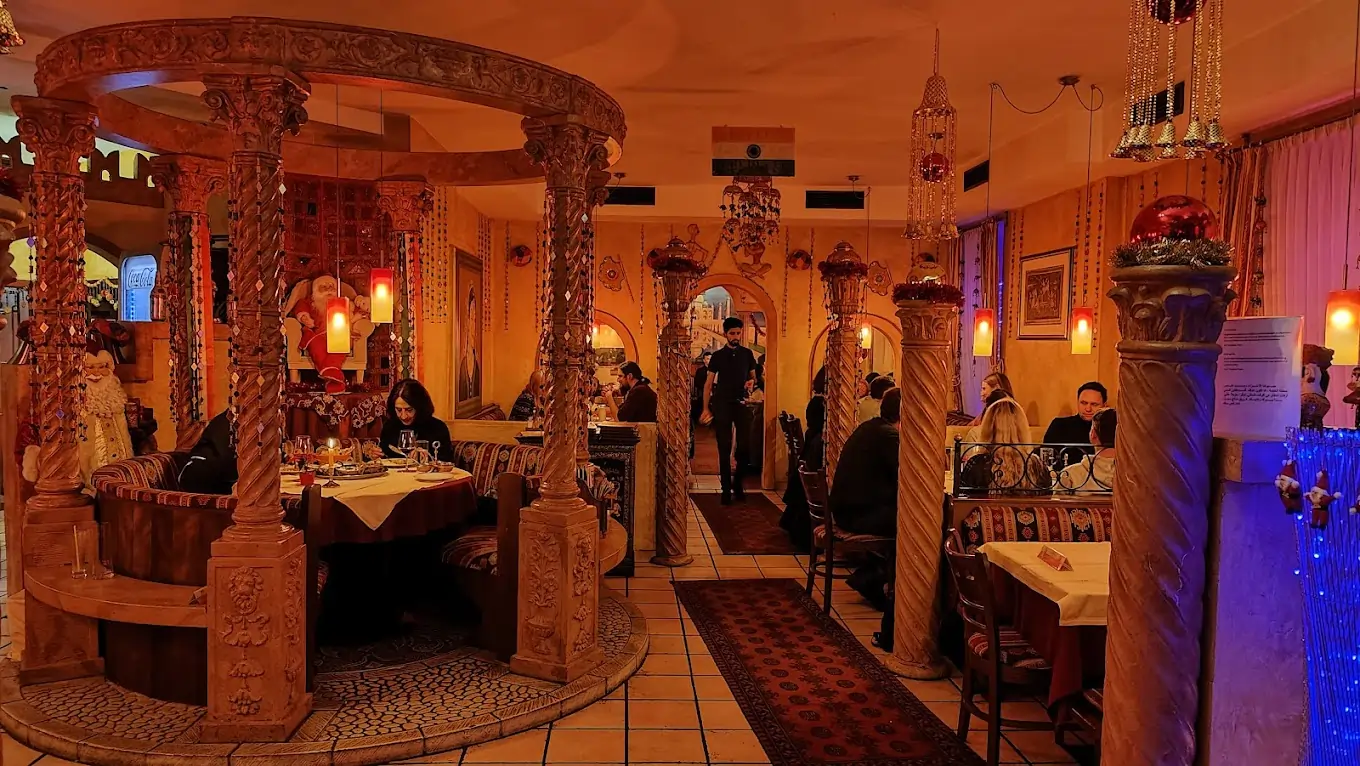 Authentic Indian restaurant Taj Mahal in Salzburg